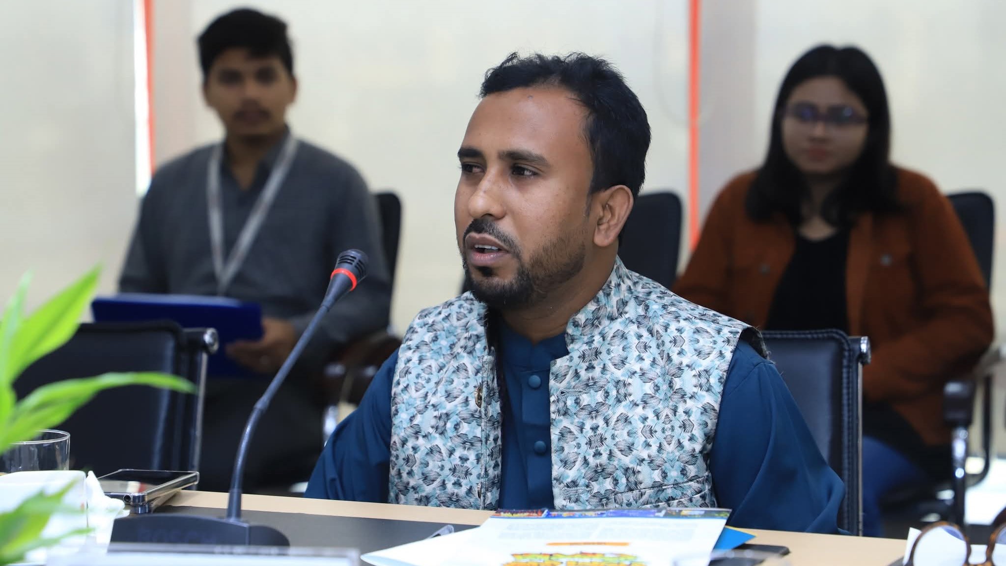 চলমান বিচারিক প্রক্রিয়া আওয়ামীলীগের ভবিষ্যৎ নির্ধারণ করবে- আবু হানিফ