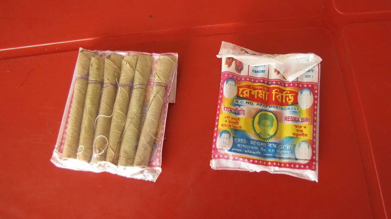 আসছে বাজাটে বাড়ছে না বিড়ির দাম