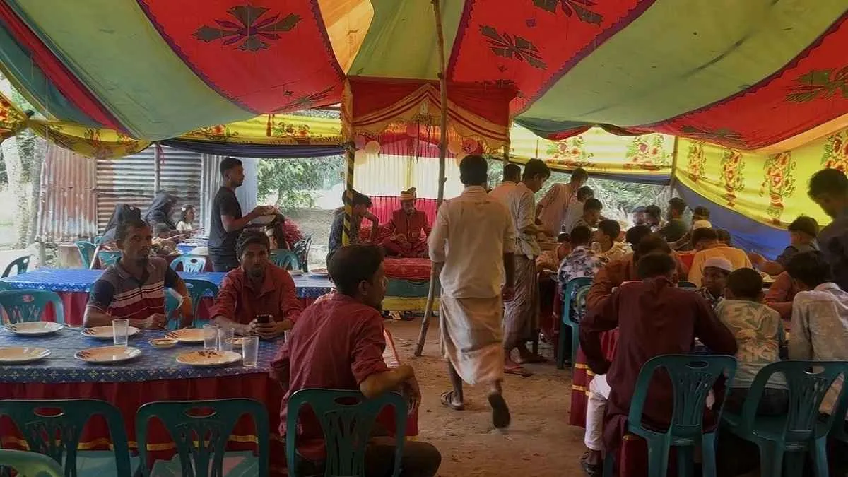 বিয়ের অনুষ্ঠানে রোস্ট নিয়ে সংঘর্ষ, আহত ৩