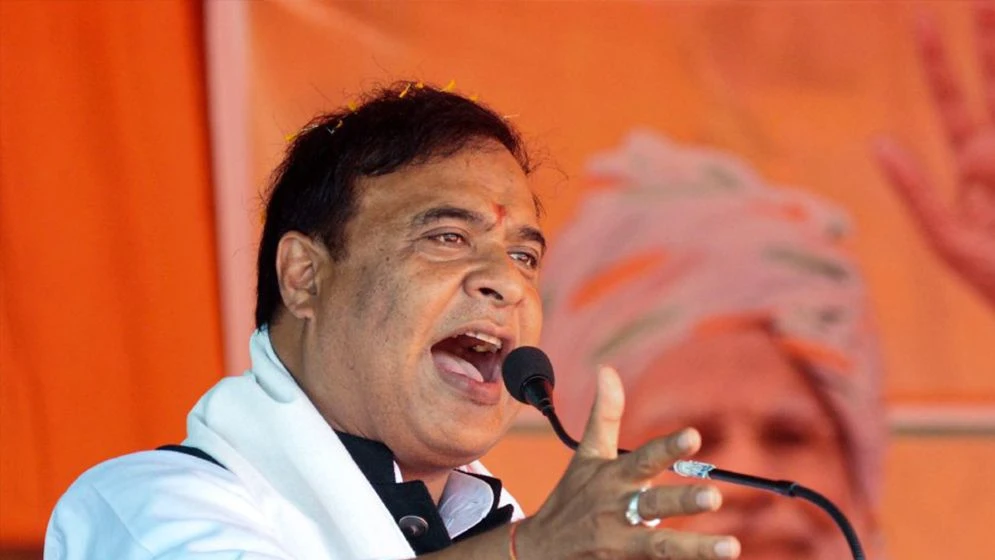 দ্বিতীয় মেয়াদে আসামের মুখ্যমন্ত্রী হিসেবে শপথ নিলেন হিমন্ত বিশ্ব শর্মা