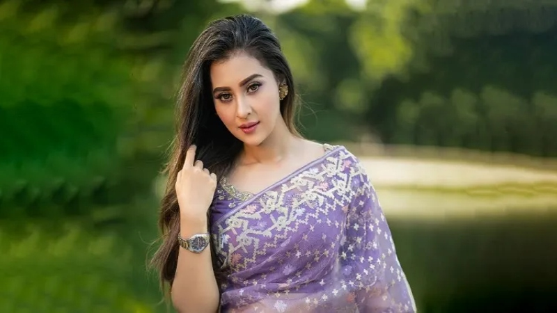 দীর্ঘ বিরতির পর ফিরছেন চিত্রনায়িকা বুবলী