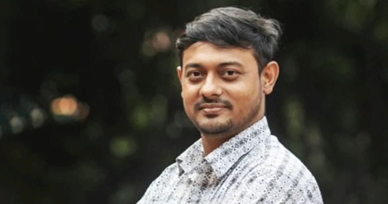 নাসীরুদ্দীন পাটওয়ারীকে লিগ্যাল নোটিশ