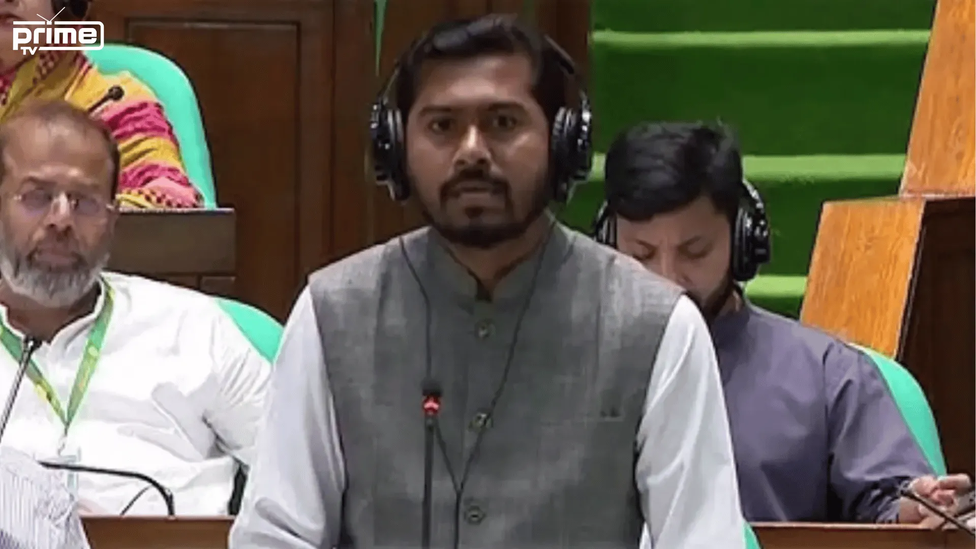 এক কোটি কর্মসংস্থানের লক্ষ্যে নতুন শ্রমবাজার খুঁজছে সরকার : নুরুল হক নুর