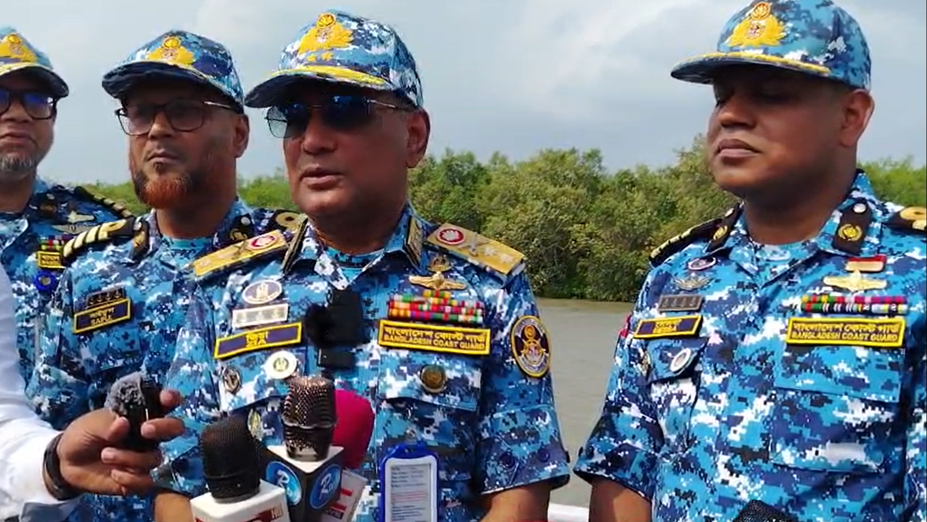 ইটনা হাওরে ৩ লাখ টাকার নিষিদ্ধ জাল পুড়িয়ে ধ্বংস