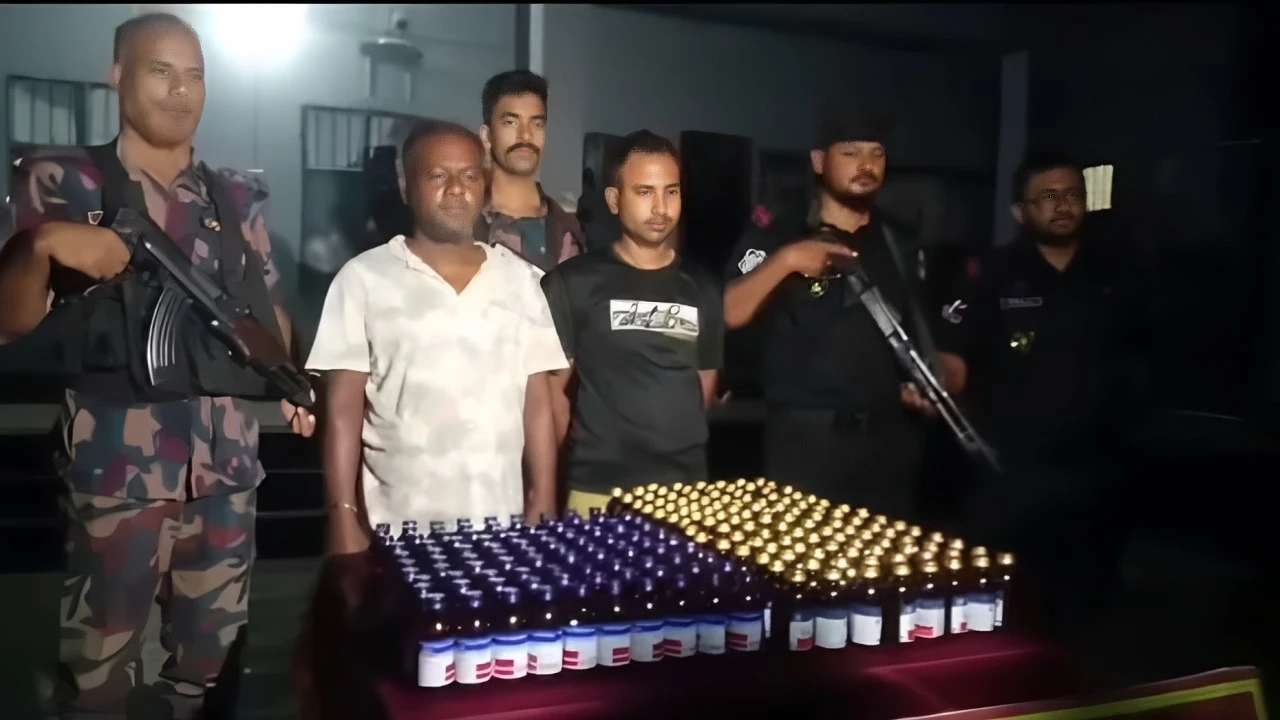 যশোর সীমান্তে র্যাব-বিজিবির যৌথ অভিযানে আটক ২