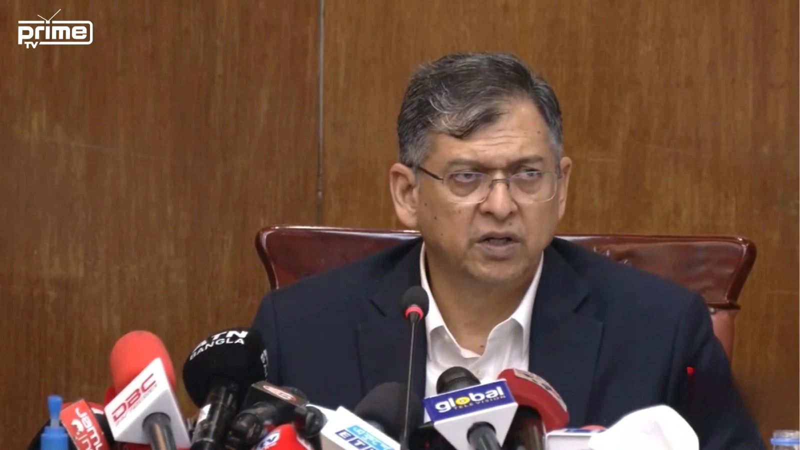 পাসপোর্টে আবারও যুক্ত হচ্ছে ‘একসেপ্ট ইসরাইল’: স্বরাষ্ট্রমন্ত্রী