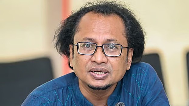 প্রধানমন্ত্রীর তথ্য উপদেষ্টাকে দিল্লিতে প্রবেশে বাধা