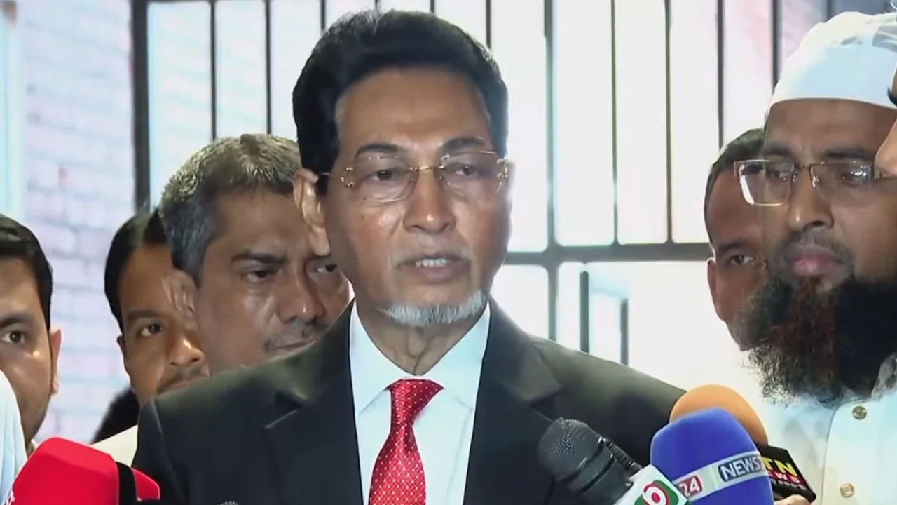 অভ্যন্তরীণ বিষয়ে প্রতিবেশীদের হস্তক্ষেপ নয়: চিফ হুইপ