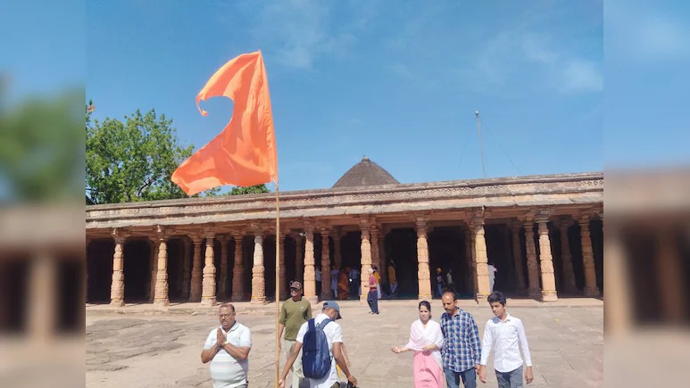 জুমার নামাজ পুনরায় চালুর আবেদন খারিজ করল ভারতীয় সুপ্রিম কোর্ট