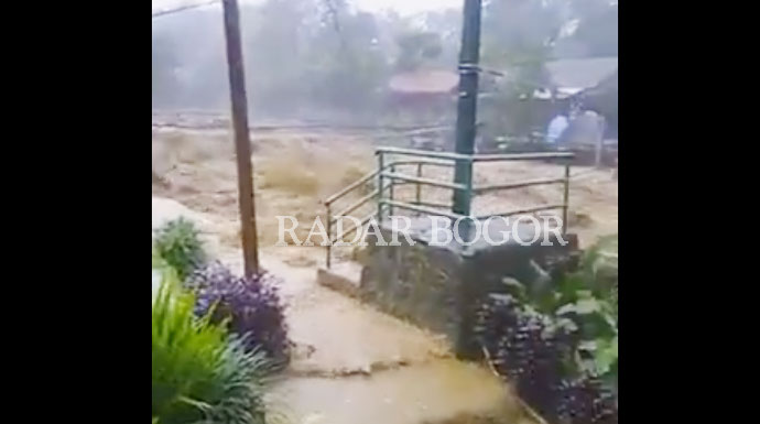 Ciliwung Ngamuk Di Puncak Ini Dia Penampakannya Radar