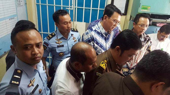 Kerusuhan Di Mako Brimob Depok Bagaimana Nasib Ahok