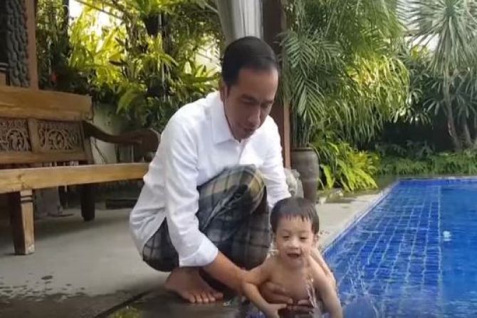 10+ Joko Widodo Jan Ethes Srinarendra Gif
