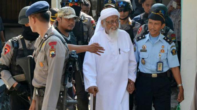 Ustad Abu Bakar Ba'asyir Dibebaskan