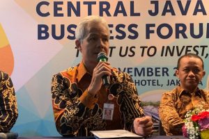Gubernur Jawa Tengah Ganjar Pranowo dalam acara Central Java Investment Business Forum (CJIBF) 2019 ke-15 diselenggarakan pada 5 November 2019 di Birawa Assembly Hall Hotel Bidakara Jakarta, Selasa (5/11)