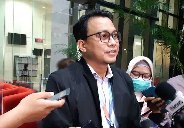 Plt juru bicara KPK Ali Fikri mengaku belum mendapatkan informasi terkait surat keberatan penarikan Kompol Rossa ke Mabes Polri (Muhammad Ridwan/JawaPos.com)