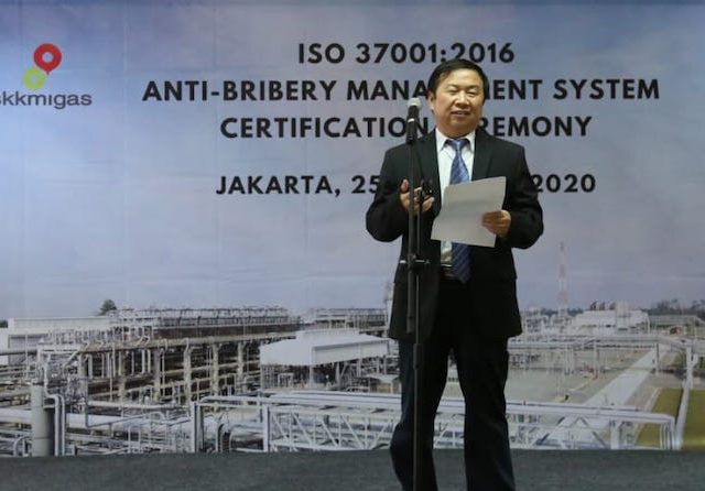 Acara penyerahan sertifikat Sistem Manajemen Anti Penyuapan ISO 37001:2016 ABMS kepada PetroChina International Jabung Ltd, di Jakarta, Selasa (25/2). (dok Mutu Internasional)