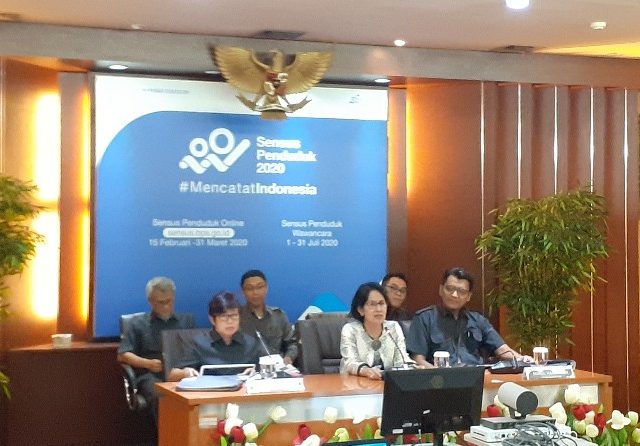  Deputi Bidang Statistik Distribusi dan Jasa BPS Yunita Rusanti dalam konferensi pers, Jakarta, Senin (2/3). (Saifan Zaking/JawaPos.com)