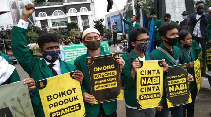 demo presiden prancis