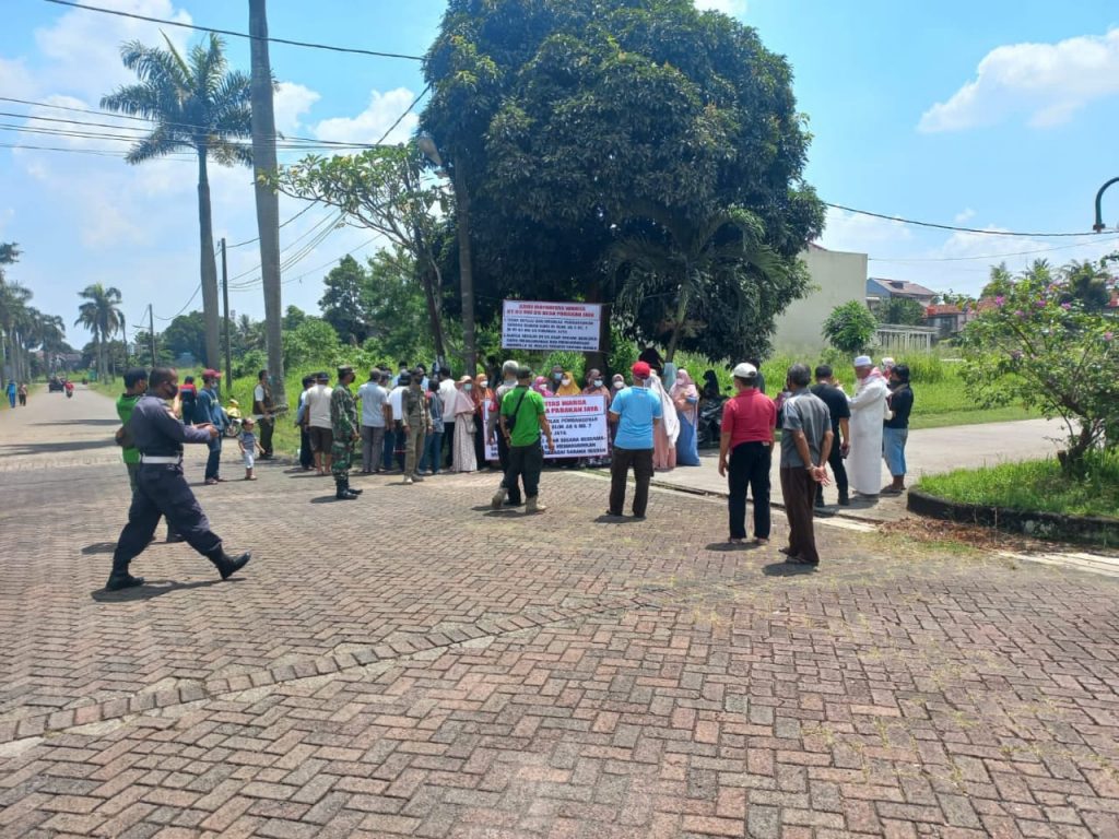 Pembangunan Rumah Ibadah Perumahan Pandan Valley Kemang Ditolak Warga