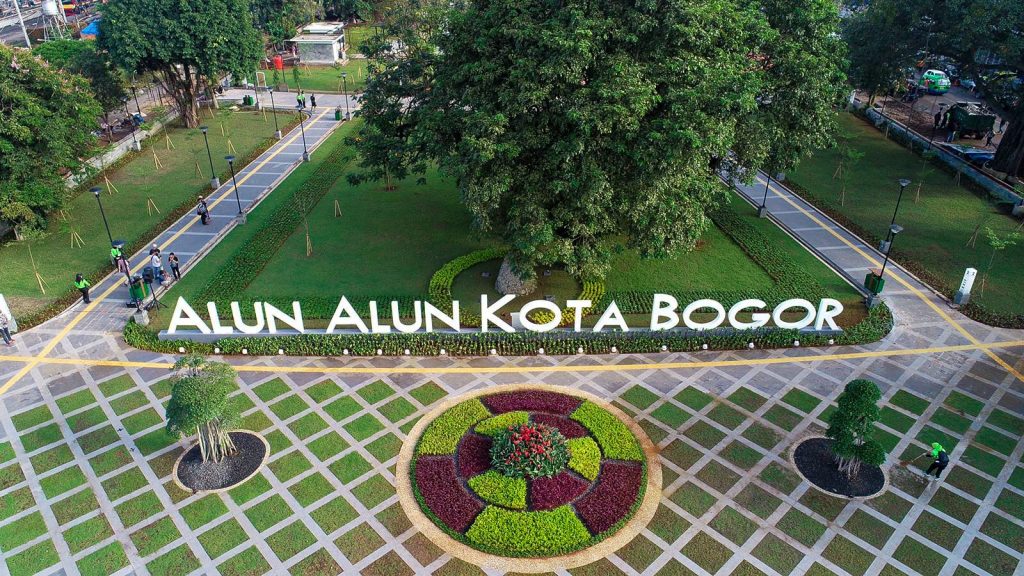 Kelebihan pembayaran proyek Alun-Alun Kota Bogor