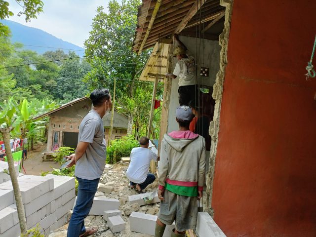 Rumah Warga Terdampak Gempa Banten Mulai Diperbaiki