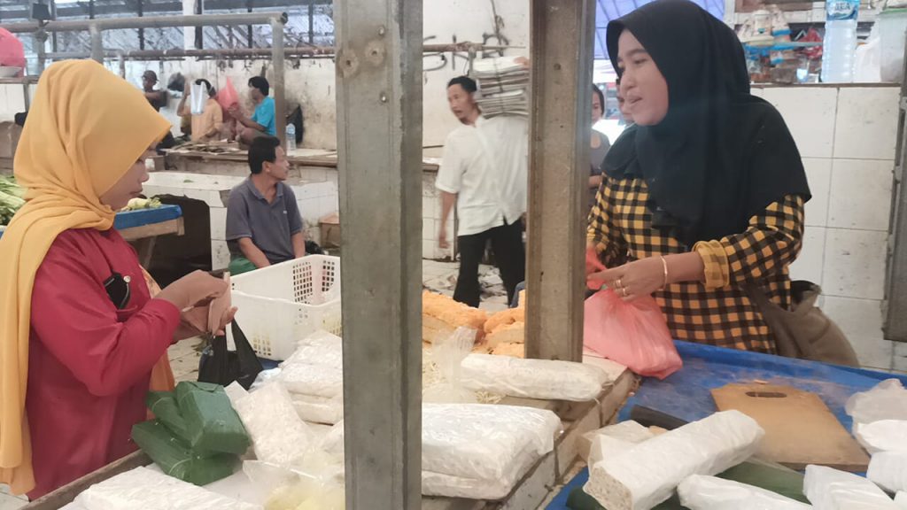 Hari Ini Tahu Dan Tempe Ada Lagi Di Pasar Tapi Harga Naik