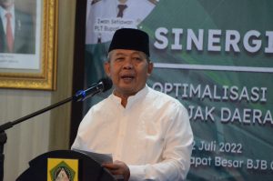 Sekda Kabupaten Bogor saat diskusi relaksasi pajak di Gedung Serbaguna. Cibinong. Kabupaten Bogor. Jawa Barat. Kamis (22/7/2022).