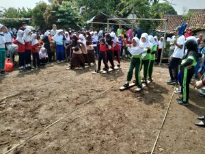Ribuan Pelajar SD se-Kecamatan Bogor Barat Ikuti Lomba Olahraga Tradisional