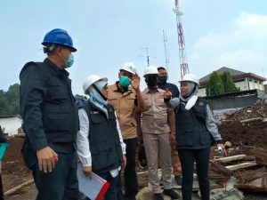 Komisi III DPRD Kota Bogor meminta agar pelaksana proyek untuk menambah jumlah pekerja pada Pembangunan Gedung Blok I dan Blok 4 Rumah Sakit Umum Daerah (RSUD) Kota Bogor.