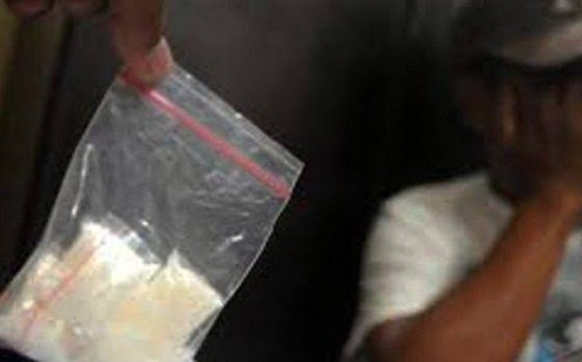 Seorang anggota DPRD Lombok Barat berinisial AM yang tertangkap akan membeli sabu-sabu dari seorang pengedar kini resmi menjalani rehabilitasi narkoba di Badan Narkotika Nasional (BNN) Kota Mataram, Nusa Tenggara Barat, (NTB).