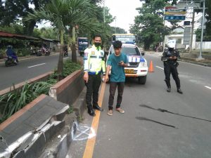 Sehari, Dua Truk Mengalami Kecelekaan di Bogor