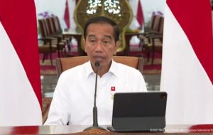 Jokowi Reshuffle Kabinet