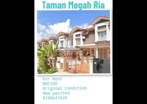 Double storey terrace Taman Sierra Perdana for rent