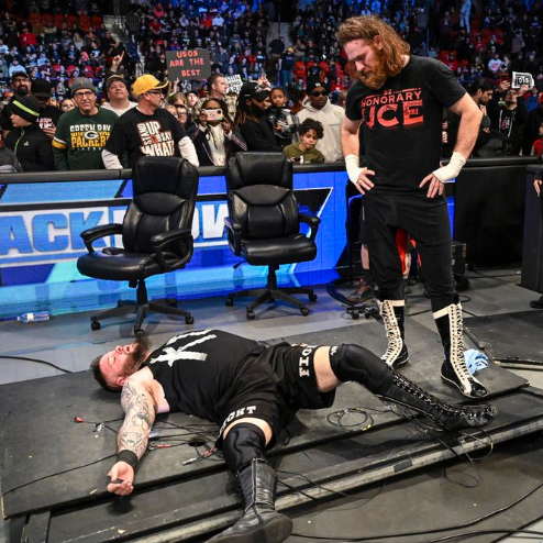 here’s-what-happened-with-bray-wyatt-and-the-bloodline-after-wwe-smackdown-went-off-the-air