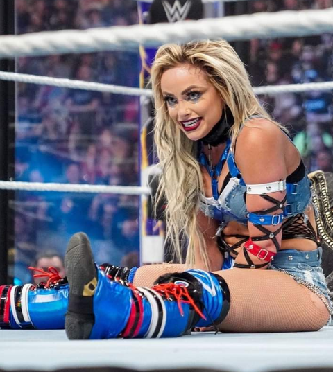here’s-what-happened-between-austin-theory-and-liv-morgan-on-wwe-raw