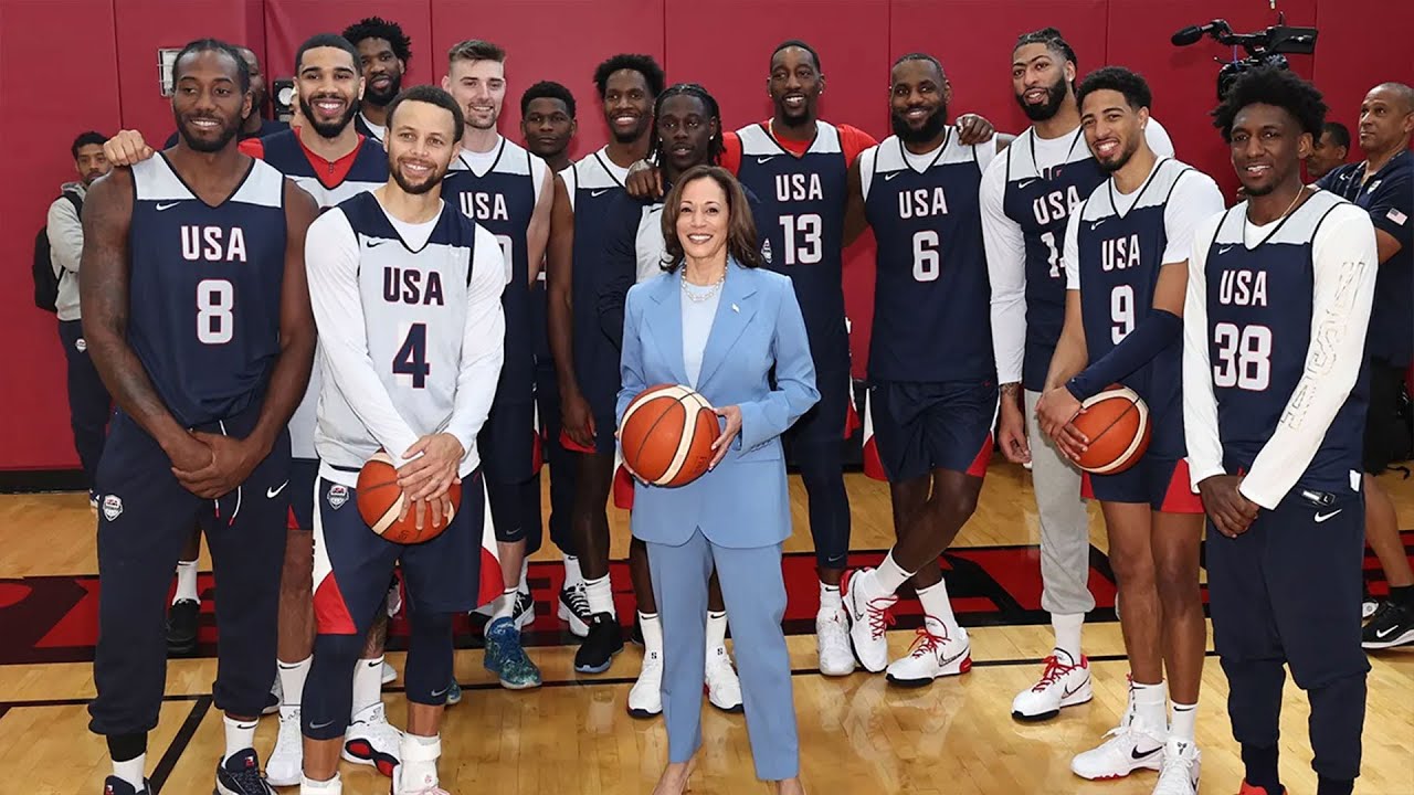 kamala-harris-visits-us-olympic-basketball-team