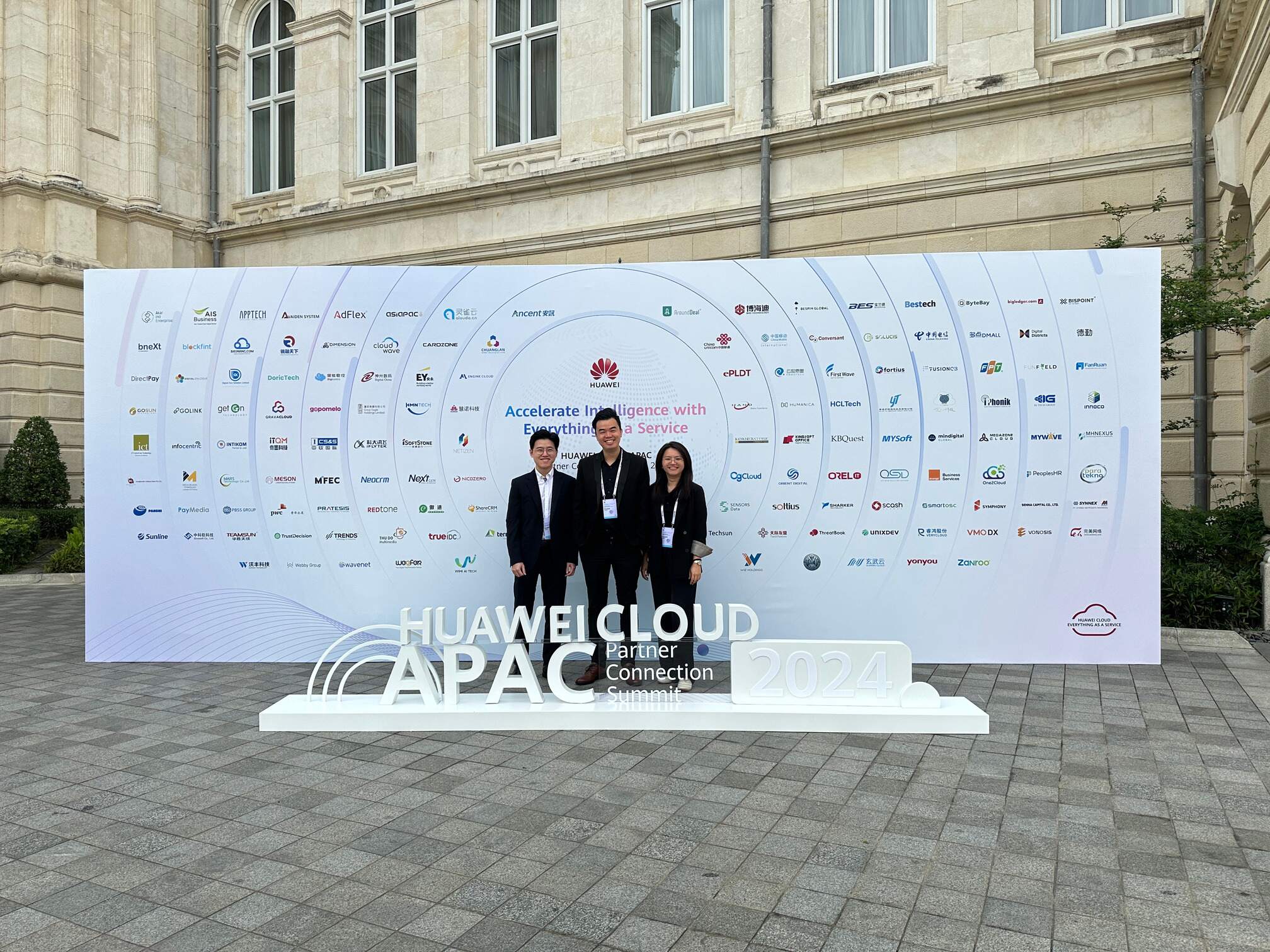 Webby-Huawei-Cloud-APAC-Partner-Connection-Summit-2024.jpg