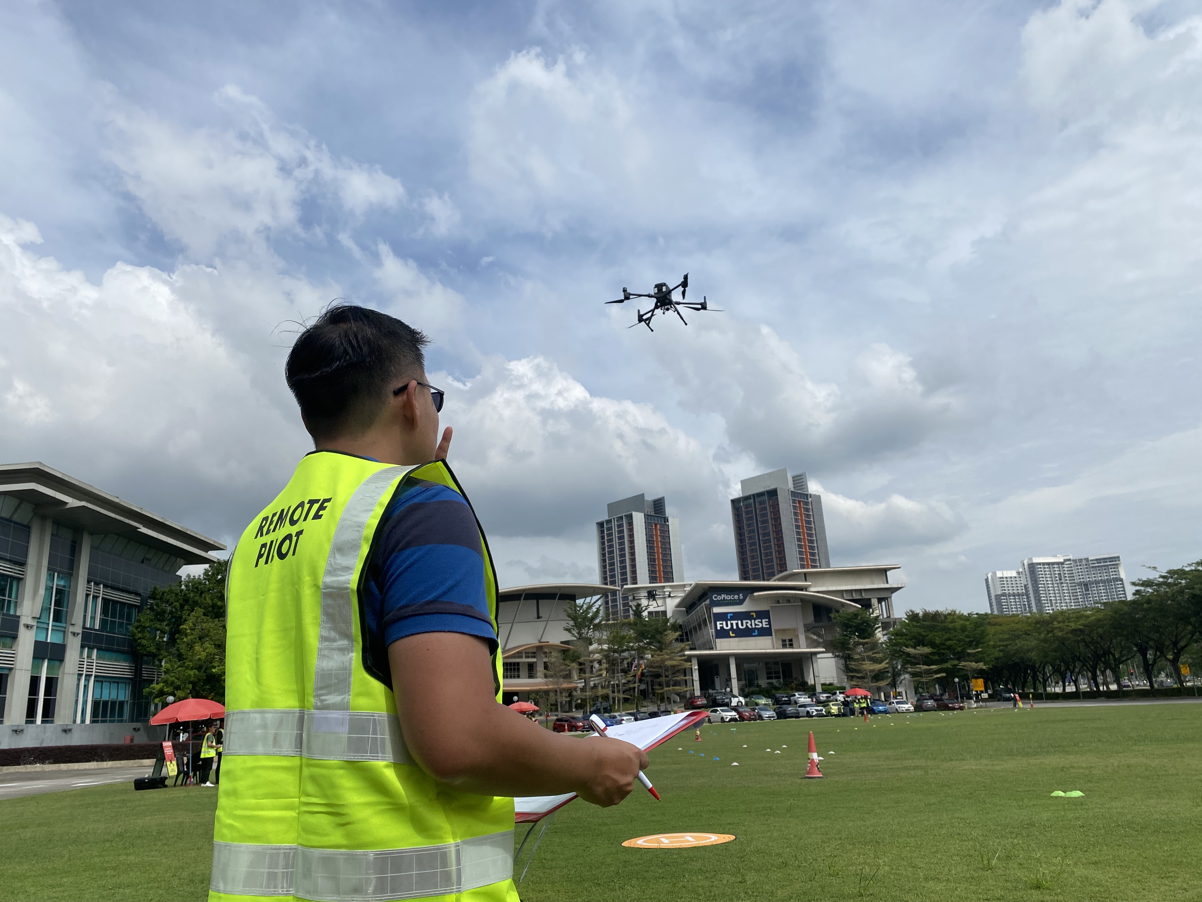 Drone Academy Asia image 3