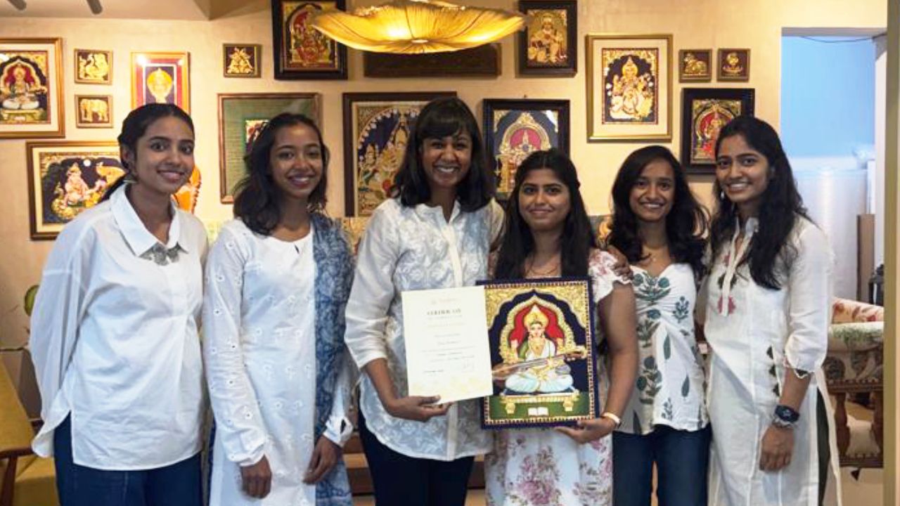 What It’s Really Like to Learn Saraswati Tanjore Painting in a Studio: Inside Our Students’ Journey