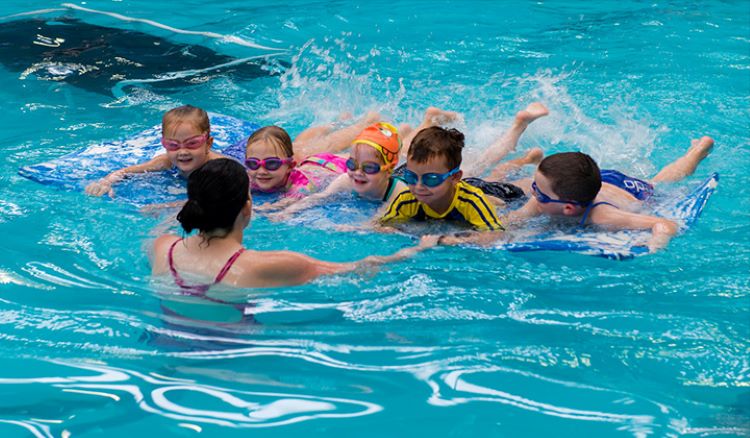 địa điểm dạy bơi tại TPHCM chất lượng
