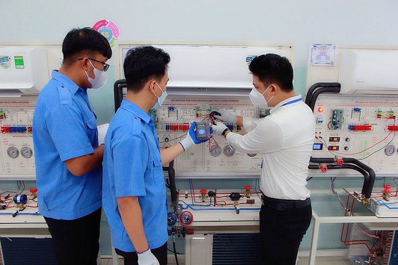 Học nghề điện lạnh ở Hà Nội