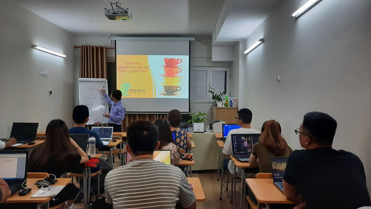 trung tâm dạy marketing ở Hà Nội
