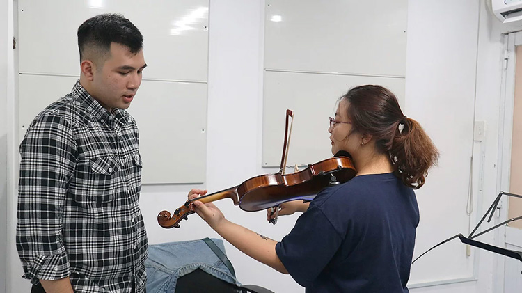 trung tâm dạy violin tại TPHCM