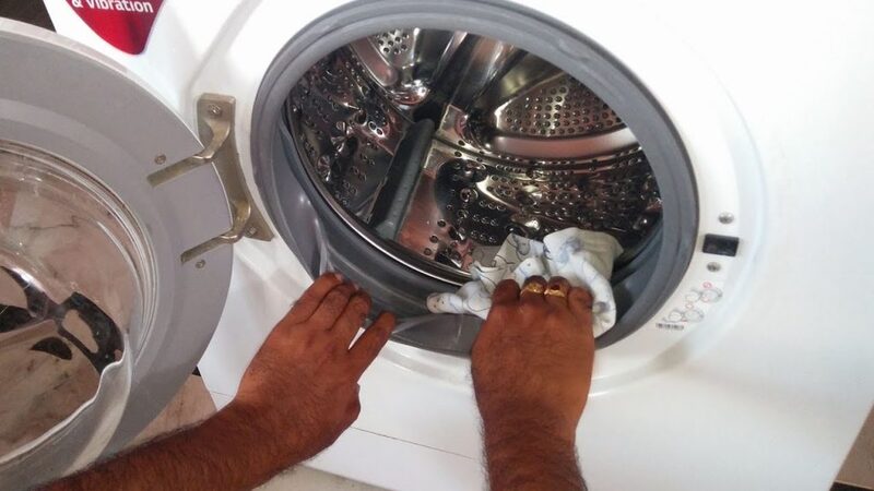 vệ sinh máy giặt trung tâm sửa máy giặt