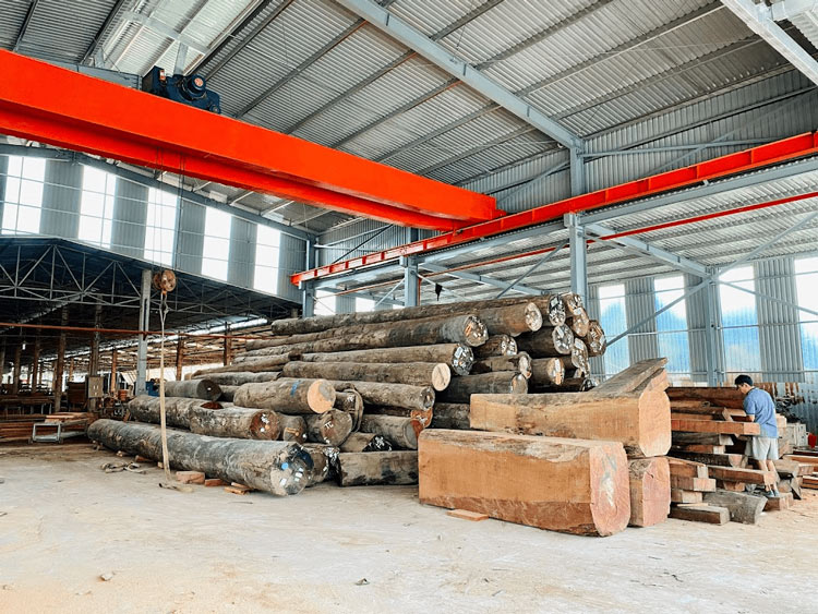 xưởng gỗ TPHCM