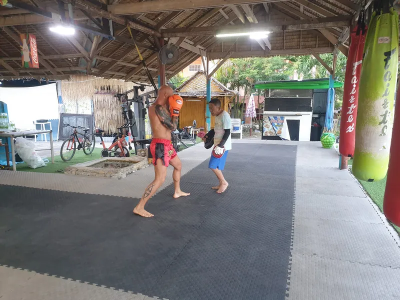 Wech Pinyo Muay thai photo 16