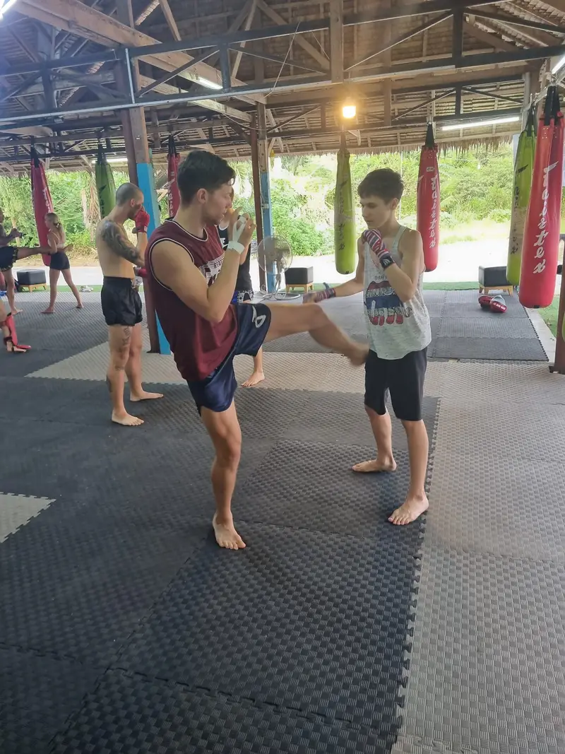 Wech Pinyo Muay thai photo 9