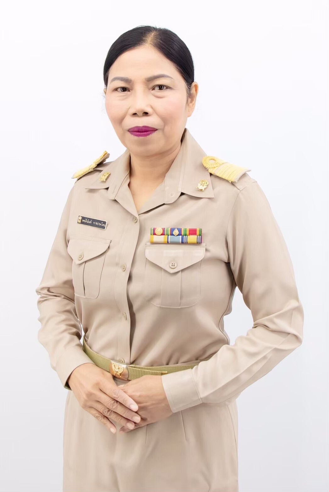 นางพรภินันท์ ราชประโคน