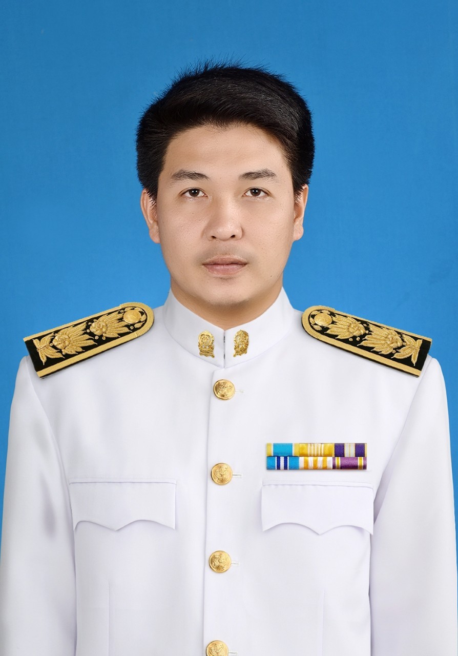 นายมารุฒ ศรีอ้วน