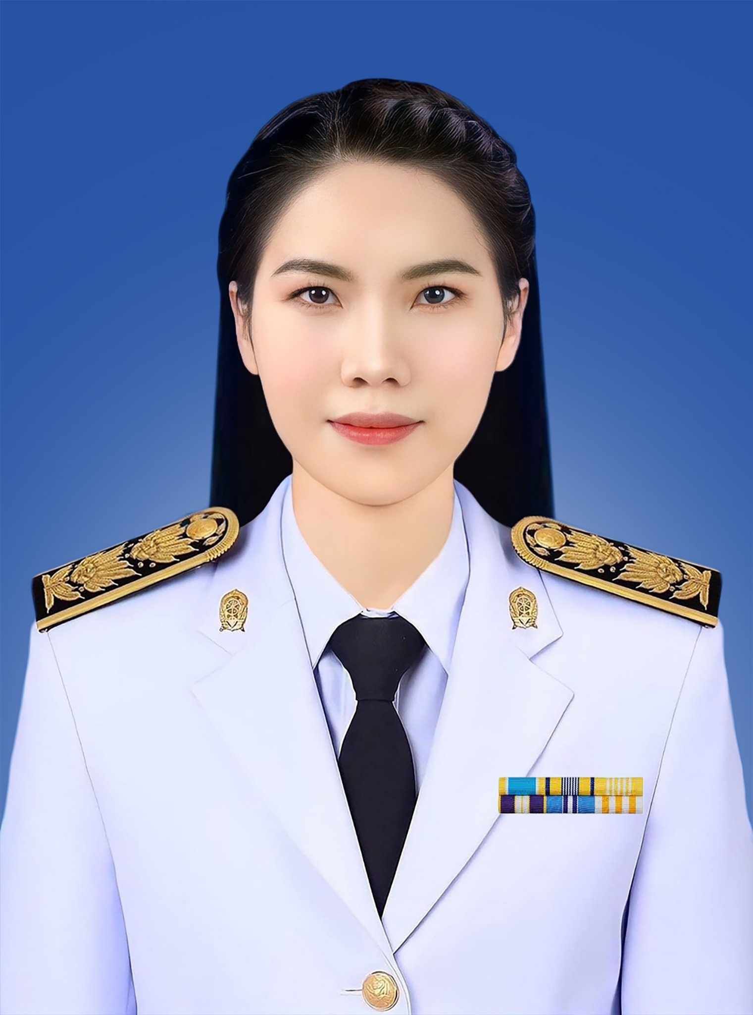 นางสาวชไมพร ธิยานนท์